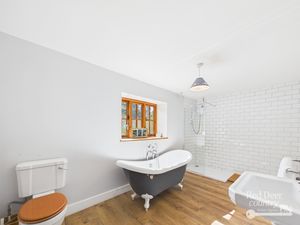 Bathroom- click for photo gallery